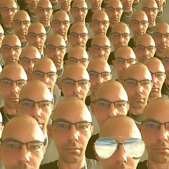 Meet your Posher, Damien - Picture 3 of 8